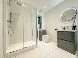 Photo 60- click for photo gallery